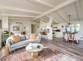 The Pink House - Dungeness Waterfront Home