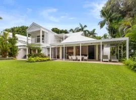 Mirage Resort Villa 120 with access to Sheraton Facilities