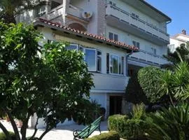 Apartments and rooms by the sea Gozinka, Rab - 24767