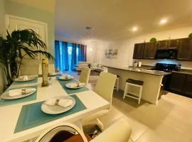 Tampa Modern Vacation Townhome