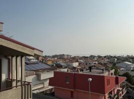 Mansarda vicino al mare, hotel v destinaci Roseto degli Abruzzi