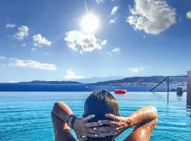Villa Thalia Floating Heaven