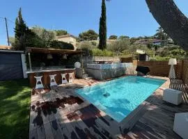sanary villa design piscine calme clim parking