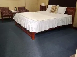 Khách sạn phi long 2