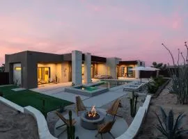 Windsong Modern compound w pool spa