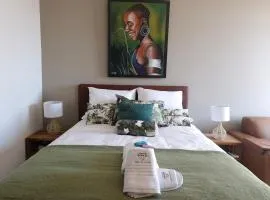 Emerald Studio Menlyn Maine