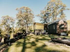 El Rancho Cabarita Beach - Highlander