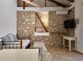 Alekos Cozy Stone 2BR Home Karya Center