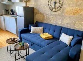 Charming apartment Bordeaux TRAM D Croix Seguey