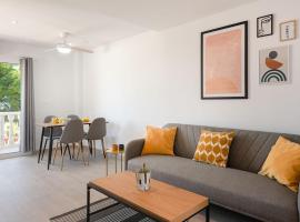 Bungalow Blue Dream 4 -Sea views, terrace and pool, hotel a Gran Alacant