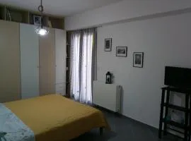 Makis rooms C