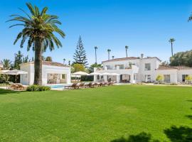 Villa Kasia - Sotogrande Costa, hotel a Sotogrande