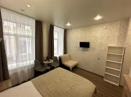 Transit HoteL