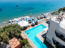 Lido Hotel, hotel v destinaci Xylokastro