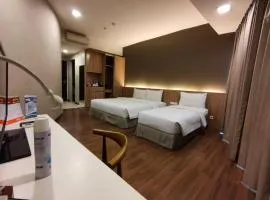 Fab Hotel Grand Villa Near Delhi Airport