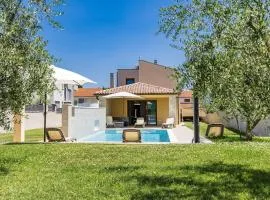 Ferienhaus mit Privatpool für 8 Personen ca 120 qm in Šišan, Istrien Südküste von Istrien