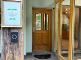 Apartma Arja