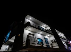 Hotel O Highway Super King, hotel v destinaci Baraud