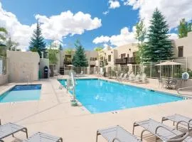Wyndham Taos Studio Apartment with Resort Access