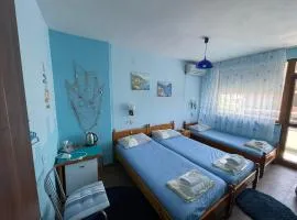Di Mare House