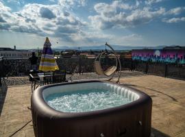 PentGarden penthouse jacuzzi