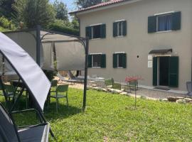 Nina s Casa di Langa, villa in Rocca Ciglie