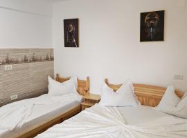 Seven Studio, viešbutis mieste Saturn