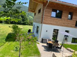 Servus in der Wiesenstrasse inklusive Chiemgaukarte, hotel in Ruhpolding