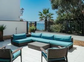 Casa Giunicchi, un gioiello fronte mare