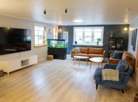 Spacious 220 sqm Apartment with 4 Bedrooms