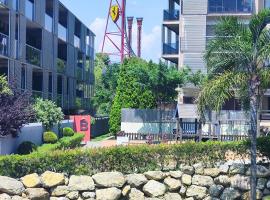 Paradise Village Port Aventuras, hotel in Salou