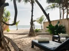 White parrot beach villa
