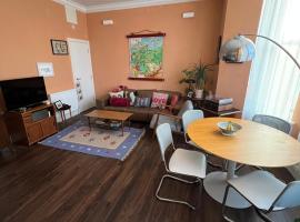 Seven Sisters 1 bed apartment, hotel in Moffat