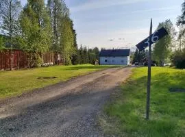 Rooms in a big wooden home, homestay