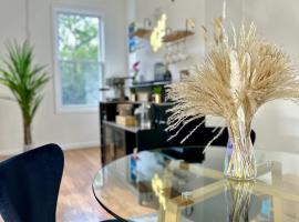 Hotel-Style, No Host, Professionally Managed ID255, מלון בג'רזי סיטי