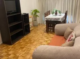 Departamento excelente, 3 ambientes en Caballito, balcón a la calle