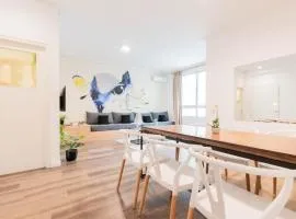 MOT Ayacucho 2 Bd en-suite in Recoleta