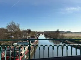 Villa Pour 6pers, 10 min des plages, proche Aéroport Beziers et autoroutes