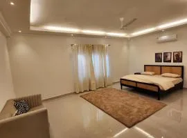 Fari villa-Luxury Stay & Pool