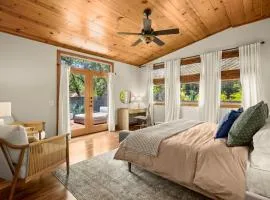 Live Oak Hideaway