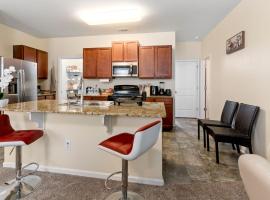 5BR Oasis with 3 Spa-Like Baths, hotel a Riverdale