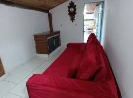 Chácara com piscina em pinhalzinho