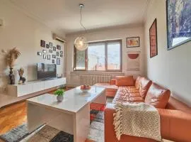 Main Street Sunshine 2 KING Bdr