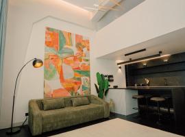 Exclusive apartment in Lisbon, hotel en Bicas