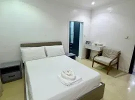 Daffodil House 3 Bed Terrace in Lekki Phase 1 with 24hr Light & Security
