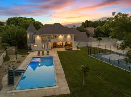 The Country House home