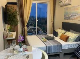 ZYA Seaview Studio