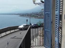 T2 vue mer et citadelle, hotel in Bastia