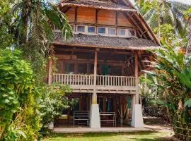 Villa Monyet Java