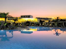 Asterias Beach Resort, hotel v destinácii Afantou